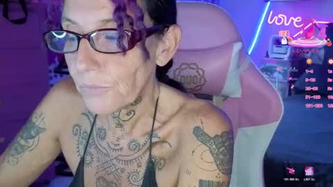 Selvaggia Del Caribe online show from April 11, 2026, 6:56 pm