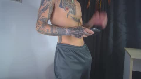 sem_alas online show from January 18, 2026, 2:26 am