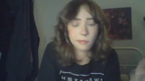 goddess esme  online show from October 25, 2025, 11:43 pm