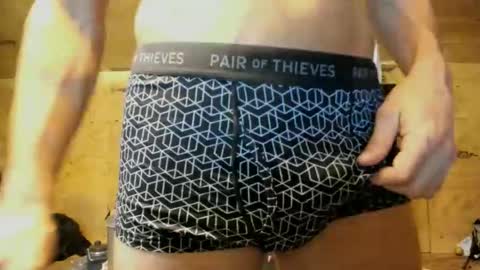 sendholeto7068443167 online show from April 12, 2026, 1:10 am