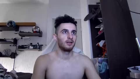 PAJACONTROL online show from October 18, 2025, 6:30 pm