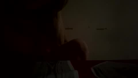 Snapshot of sennya_hayes chatting on October 9, 2025, 8:40 pm Sennya online show from October 9, 2025, 8:40 pm