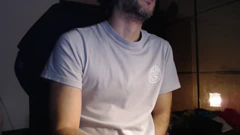 senorneby online show from October 23, 2025, 6:50 pm