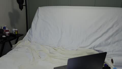 Snapshot of sensatyr chatting on December 30, 2024, 6:27 pm Daddy Dave online show from December 30, 2024, 6:27 pm