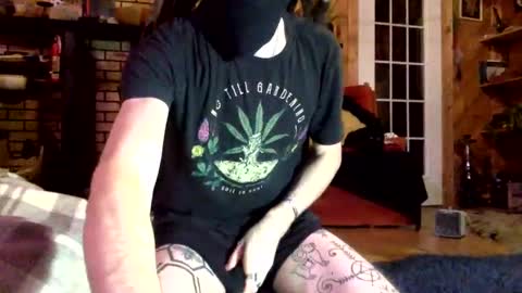 sensiswitch online show from December 22, 2024, 5:45 am