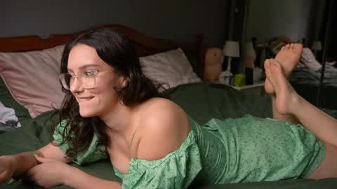 Jasmine online show from June 8, 2026, 2:06 pm