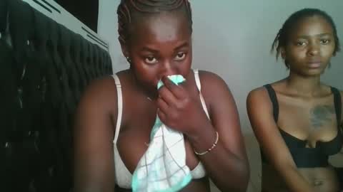 sensual_ria online show from April 18, 2026, 9:37 pm