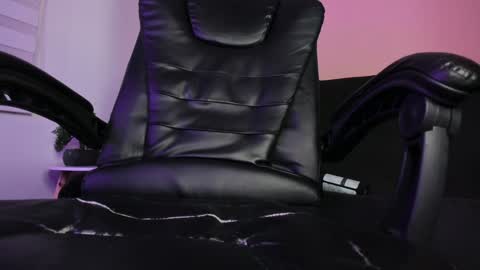 Jane   online show from January 18, 2025, 2:14 am