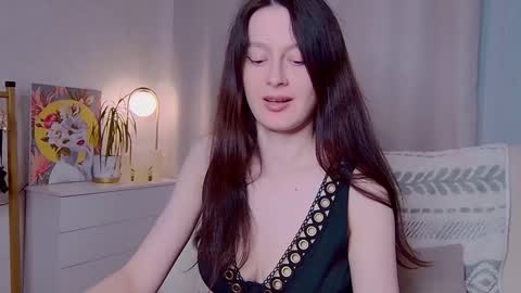 sensuallucy233 online show from June 9, 2026, 5:35 pm