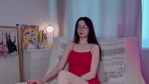 sensuallucy233 online show from June 10, 2026, 10:25 am