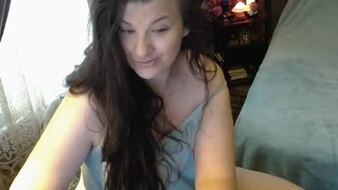 Tara online show from March 4, 2025, 1:17 pm