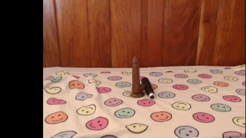 Anne online show from December 22, 2025, 5:48 am