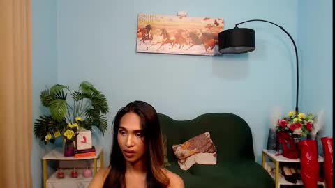 seraphina  mia  valentina  katrine. online show from March 7, 2026, 6:38 pm