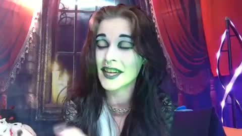 Seraphin Munster online show from December 4, 2024, 6:28 pm