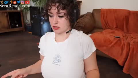 SeraReads online show from November 15, 2025, 9:39 am