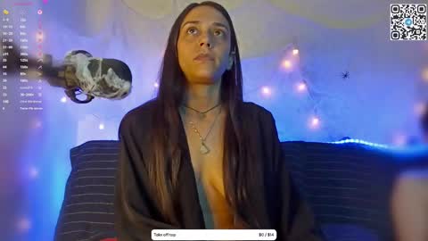 sereia_vessel online show from November 3, 2025, 6:47 am