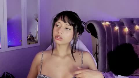 Seren  Follow me online show from October 9, 2025, 3:04 am