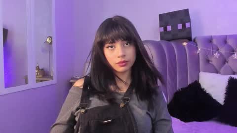 Seren  Follow me online show from November 4, 2025, 3:05 am