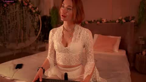 serena_waldarf online show from September 13, 2025, 3:34 pm