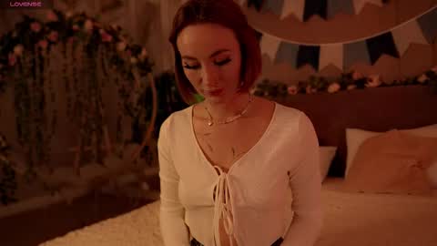 serena_waldarf online show from September 30, 2025, 4:56 pm