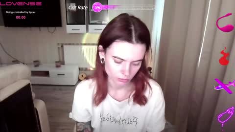 Snapshot of serenamilss chatting on December 22, 2024, 7:33 am serenamilss online show from December 22, 2024, 7:33 am