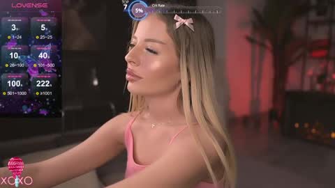 Serena online show from May 25, 2026, 9:10 pm