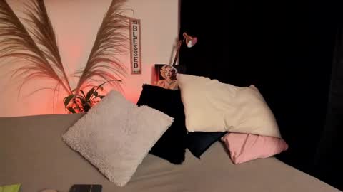 Serenity online show from October 9, 2025, 3:37 am