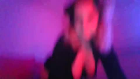 serenityfaith1 online show from April 17, 2026, 4:48 am