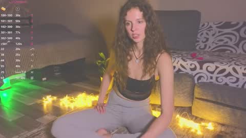 Hey Guys and Girls non-binary personalities  Im Sereta online show from October 5, 2025, 3:32 pm