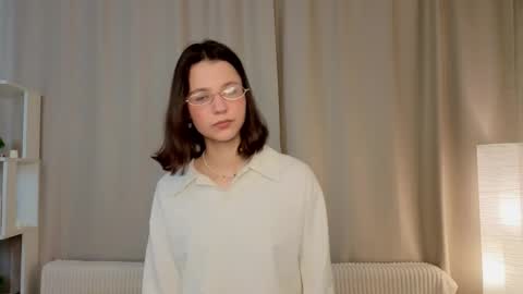 Melissa online show from April 11, 2026, 8:13 pm