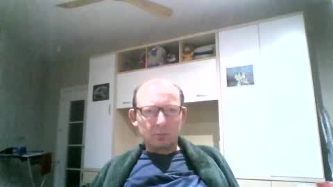 serrano49 online show from April 17, 2026, 12:57 am