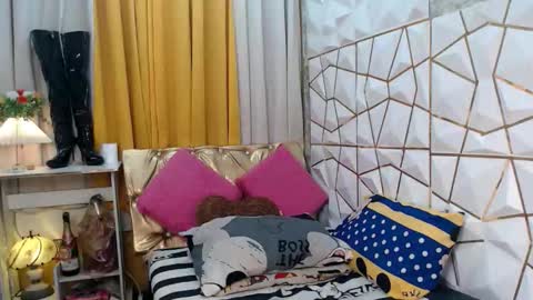 call me MILES   online show from September 15, 2025, 6:24 am