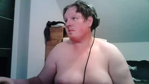 setcuna online show from February 16, 2026, 7:54 pm