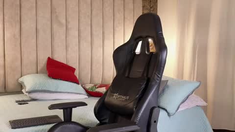 HEY IM SETH online show from January 15, 2025, 12:51 am