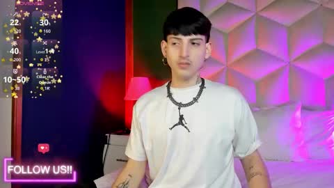 sett_and_gwen online show from November 19, 2025, 3:50 am