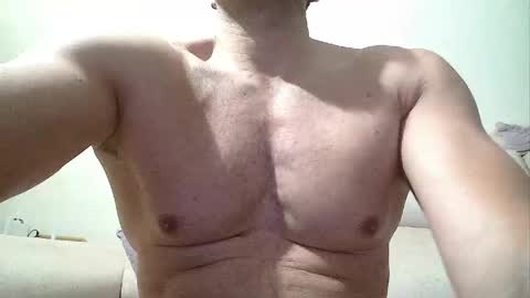 SEX MACHINE 19 online show from May 8, 2026, 9:03 am