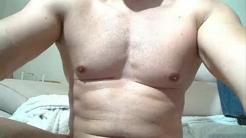 SEX MACHINE 19 online show from May 19, 2026, 6:25 pm