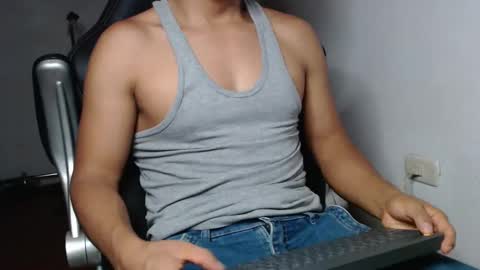 Snapshot of sexatlexx chatting on January 4, 2025, 2:14 am arnold online show from January 4, 2025, 2:14 am