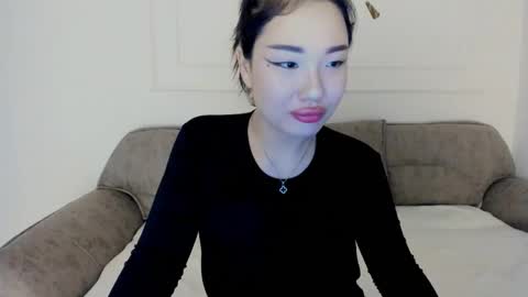 Lumi online show from March 12, 2026, 5:52 pm