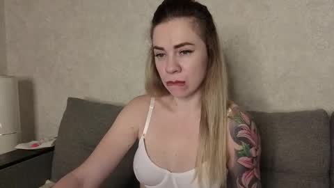 Xenia online show from January 18, 2026, 3:38 pm