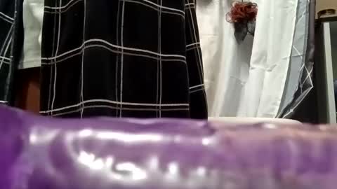 Snapshot of sexiiyellowboii87 chatting on September 9, 2025, 6:46 am sexiiyellowboii87 online show from September 9, 2025, 6:46 am