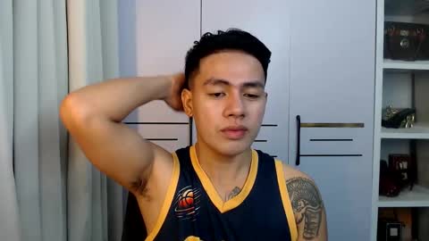 HI I AM JAMESPLEASE LET ME DO SOME HOT SHOWS FOR YOU HERE FOR MY  SCHOOL AND FOR MY FAMILY online show from May 9, 2026, 3:23 am