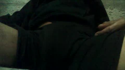 Snapshot of sexmanhot25 chatting on October 3, 2025, 6:10 am sexmanhot25 online show from October 3, 2025, 6:10 am