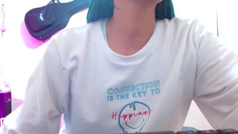 sexmilkdirty online show from December 28, 2024, 9:19 pm