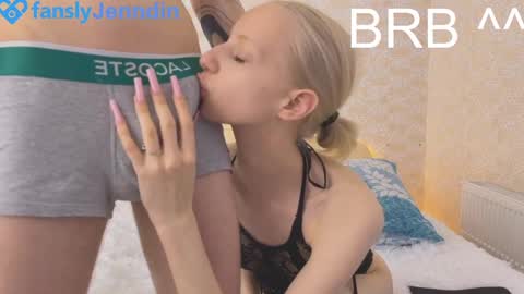 Jennis and OliverPvt is open online show from February 21, 2025, 3:54 pm