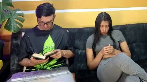 KhidaMilo online show from November 23, 2025, 10:31 pm