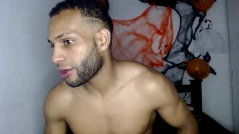 Snapshot of sexseason777 chatting on October 25, 2025, 2:41 am STIIV G online show from October 25, 2025, 2:41 am