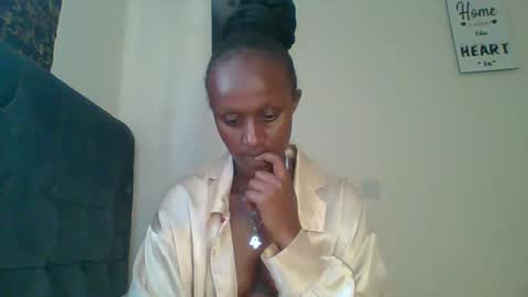 Snapshot of sexsy_sally chatting on December 26, 2024, 8:39 am sexsysally online show from December 26, 2024, 8:39 am