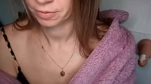 Snapshot of sexualangel chatting on December 2, 2025, 7:47 am Verona online show from December 2, 2025, 7:47 am