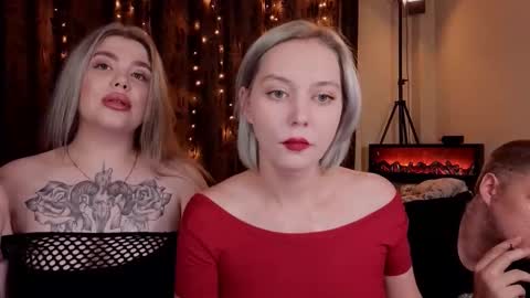 sexvibecouple online show from January 13, 2026, 7:52 pm